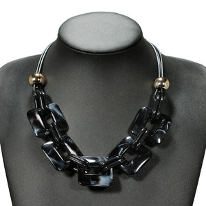 Women's fashion necklace