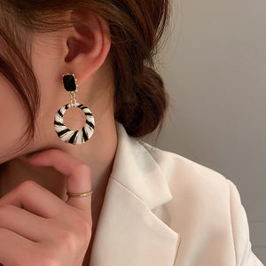 Korean Retro Triangle Earrings Personalized Earrings