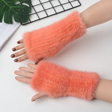 Load image into Gallery viewer, Comfortable winter gloves
