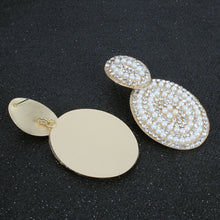 Load image into Gallery viewer, Circle earrings
