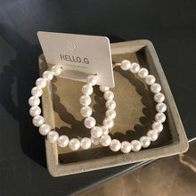 Load image into Gallery viewer, About temperament highlight pearl ear hoop earrings
