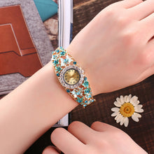 Load image into Gallery viewer, Small flower diamond ladies bracelet watch
