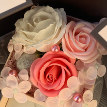 Load image into Gallery viewer, Pink Lamp Gift Box Christmas Valentine&#39;s Day Creative Gift
