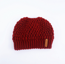 Load image into Gallery viewer, Europe and the United States new knit hat winter ladies horsetail hat autumn and winter earmuffs wool hat fashion labeling empty top hat
