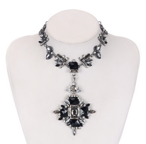 Alloy inlaid gemstone necklace Luxury gemstone vintage necklace