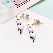 Load image into Gallery viewer, Animal Kitty Student Earrings Fashion Popular Earrings
