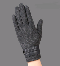 Load image into Gallery viewer, New men&#39;s gloves winter outdoor warm riding gloves men&#39;s touch screen gloves
