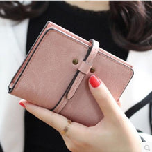 Load image into Gallery viewer, Woman Faux Leater Purse
