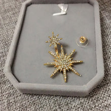 Load image into Gallery viewer, Stud earrings with star stud earrings
