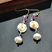 Load image into Gallery viewer, Coin Pearl Earrings
