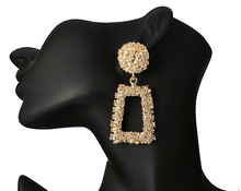 Load image into Gallery viewer, Metal earrings embossed floral earrings
