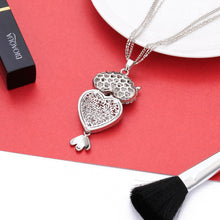 Load image into Gallery viewer, Golden owl necklace
