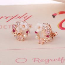Load image into Gallery viewer, Flower ear clip garland earrings
