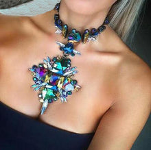 Load image into Gallery viewer, Alloy inlaid gemstone necklace Luxury gemstone vintage necklace
