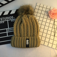 Load image into Gallery viewer, Hair ball warm wool cap
