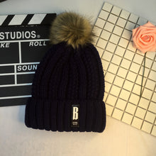 Load image into Gallery viewer, Hair ball warm wool cap
