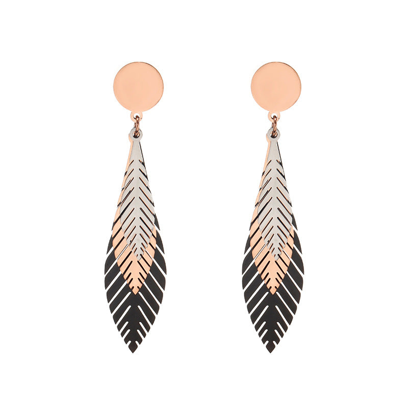Three-leaf earrings