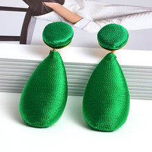 Load image into Gallery viewer, Fashion handmade earrings
