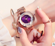 Load image into Gallery viewer, Wheeled rhinestone watch quartz dial watch fashion temperament female watch ladies belt
