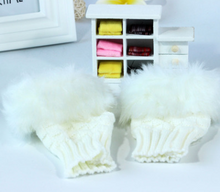 Load image into Gallery viewer, Autumn and winter warm thickening ladies gloves Korean rabbit hair cute half finger gloves wool knit gloves
