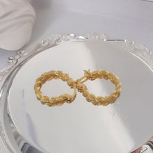 Load image into Gallery viewer, Sterling Silver Earrings Simple Twist Woven Earrings Female Gold-plated Silver Earrings With
