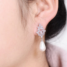 Load image into Gallery viewer, Pendant Earrings Zircon All-match Gold-plated Earrings
