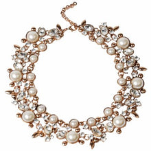 Load image into Gallery viewer, Pearl necklace

