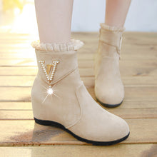 Load image into Gallery viewer, Round head lace Martin boots
