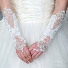Load image into Gallery viewer, Wedding satin gloves

