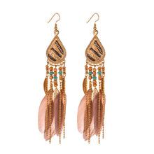 Load image into Gallery viewer, Feather earrings and pearl earrings
