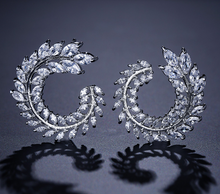 Load image into Gallery viewer, New willow-shaped earrings Micro-inlaid AAA zircon Simple fashion ladies earrings earrings
