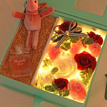 Load image into Gallery viewer, Confession flower gift box
