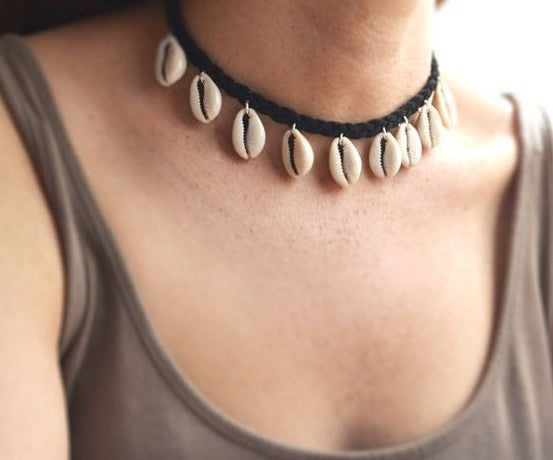 Natural shell necklace