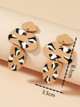 Load image into Gallery viewer, Retro Style Hit Color Round Geometric Long Earrings
