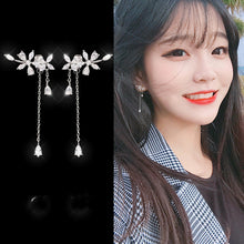 Load image into Gallery viewer, Simple Tassel Earrings Cold Wind Earrings

