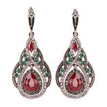 Load image into Gallery viewer, Retro Wild Temperament Banquet Earrings Earrings

