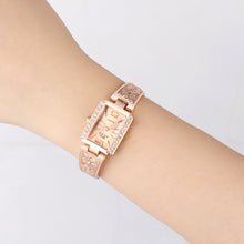 Load image into Gallery viewer, AliExpress Amazon new bracelet watch fashion design rose gold square dial ladies bracelet watch a generation

