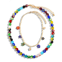 Load image into Gallery viewer, Flower Pendant Necklace
