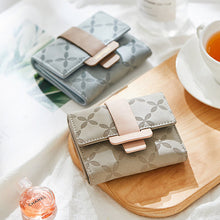 Load image into Gallery viewer, Folding coin purse
