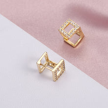 Load image into Gallery viewer, Bronze Earrings Trapezoid Geometric Earrings Metal Wind Earrings
