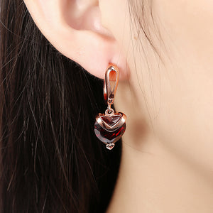 Heart-shaped zircon earrings Rose gold hypoallergenic earrings