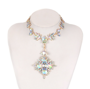 Alloy inlaid gemstone necklace Luxury gemstone vintage necklace
