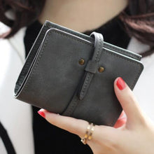 Load image into Gallery viewer, Woman Faux Leater Purse
