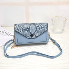Load image into Gallery viewer, Medium and long pocket change purse
