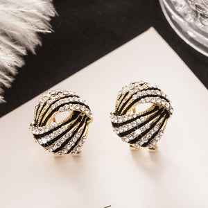 Female sterling silver hypoallergenic ear clips