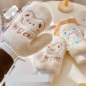 Winter Warm Embroidered Bear Student Gloves