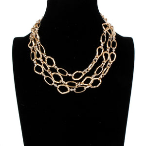 Metal necklace