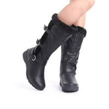 Load image into Gallery viewer, Snow boots
