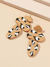 Load image into Gallery viewer, Retro Style Hit Color Round Geometric Long Earrings
