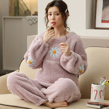 Load image into Gallery viewer, Coral Fleece Women&#39;s Pajamas Ladies Thick Flannel Long Sleeves
